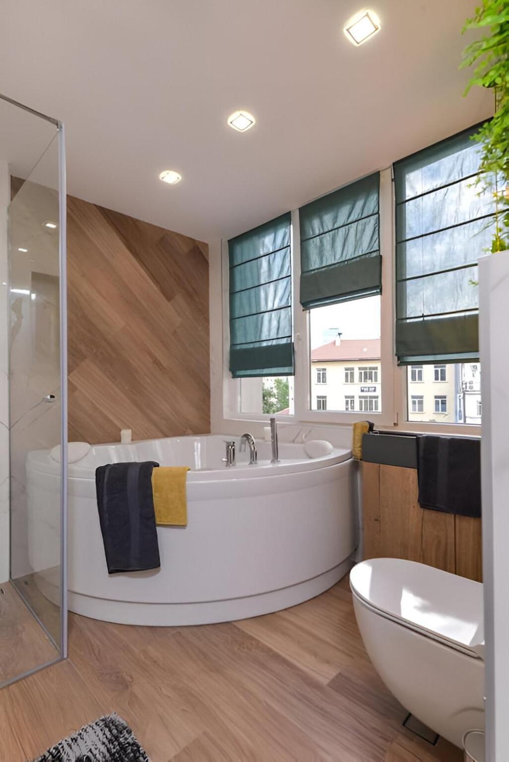 Urban Eden - Lux & Style, 2-Bedroom, 2-Bathroom Sofia Bagian luar foto