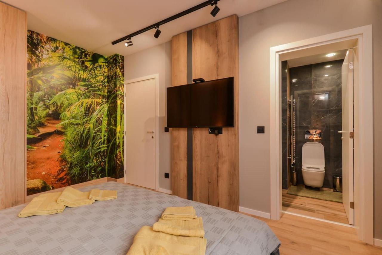 Urban Eden - Lux & Style, 2-Bedroom, 2-Bathroom Sofia Bagian luar foto