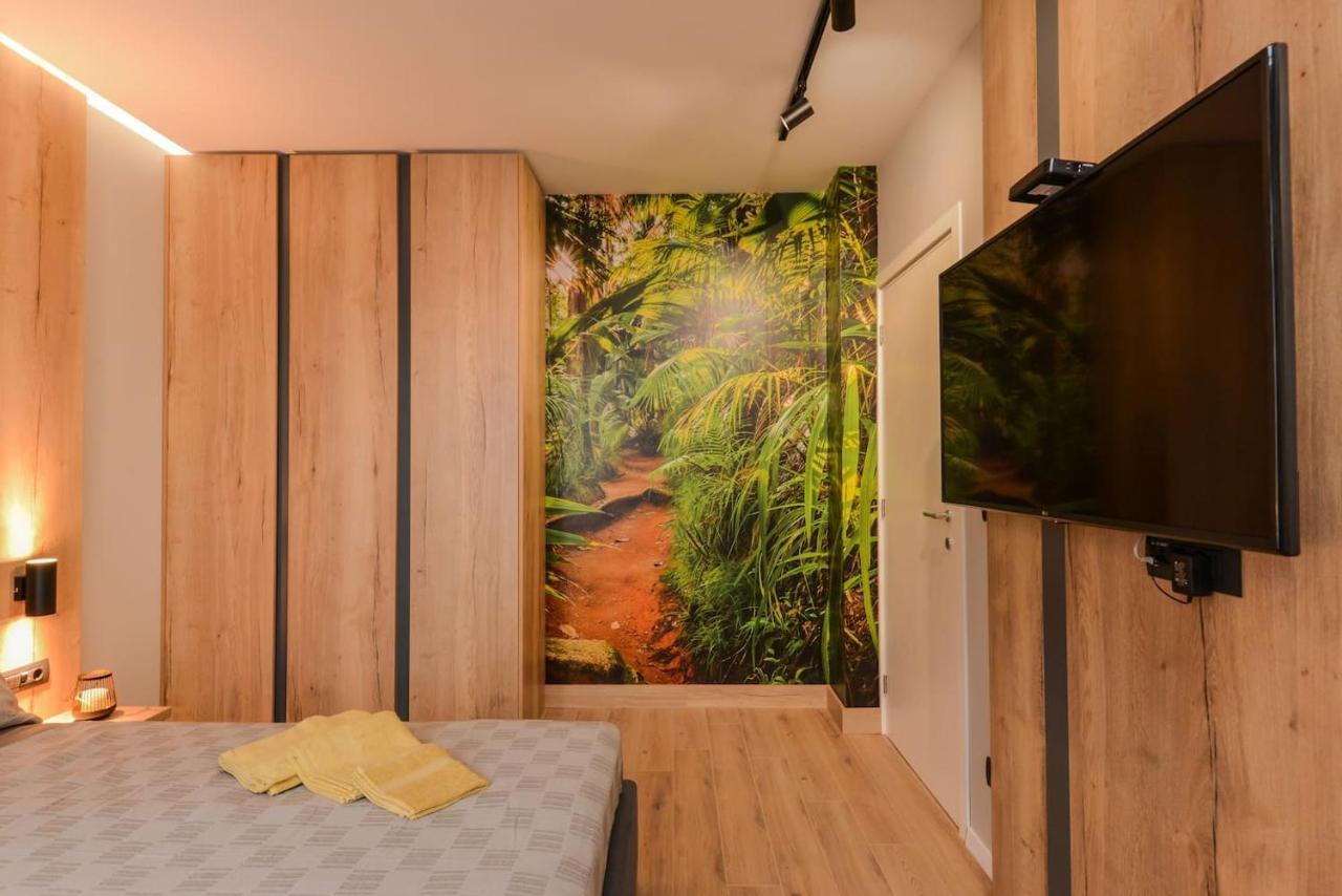 Urban Eden - Lux & Style, 2-Bedroom, 2-Bathroom Sofia Bagian luar foto